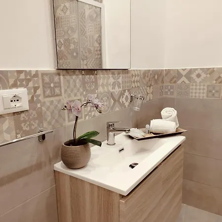 Raffaele Apartman